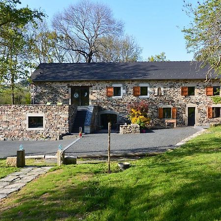 Chambre D'Hotes Aux Pays Des Sucs Saint-Hostien Екстериор снимка