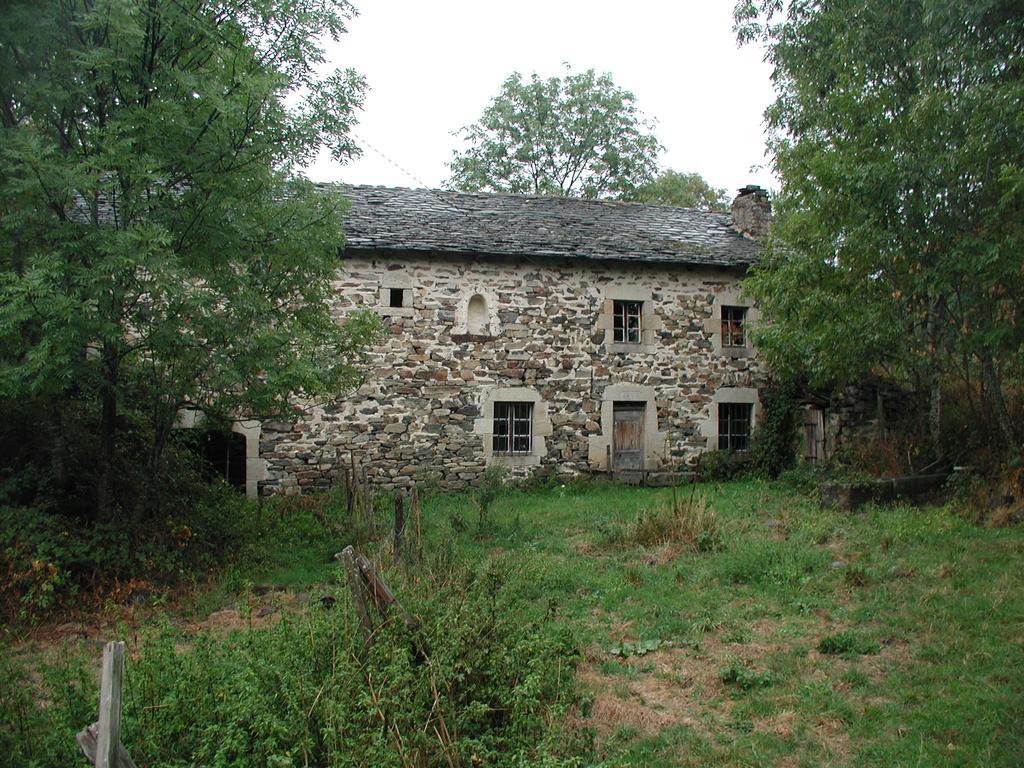 Chambre D'Hotes Aux Pays Des Sucs Saint-Hostien Екстериор снимка